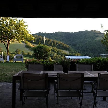 Casa Vacanze Colonnata Gubbio Exteriör bild