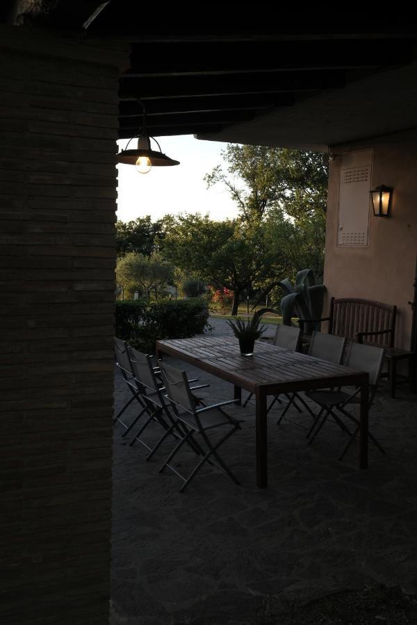 Casa Vacanze Colonnata Gubbio Exteriör bild